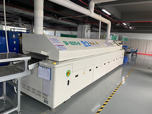 面粉加工廠、棉花倉(cāng)、槍彈庫(kù)等有易爆物和易燃物建筑物的保護(hù)